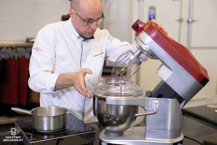 Matfer-Bourgeat-recette-Meringue-Chocolat-induction