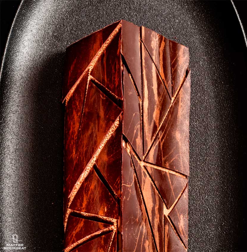 RECETTE BÛCHE TRIANGLE CHOCOLAT PAR NINA METAYER