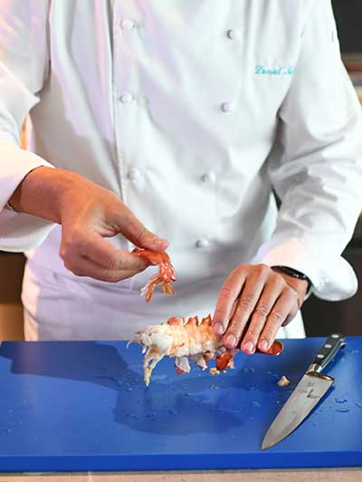 Homard-bleu-asperges-et-artichaut-Nuss-11